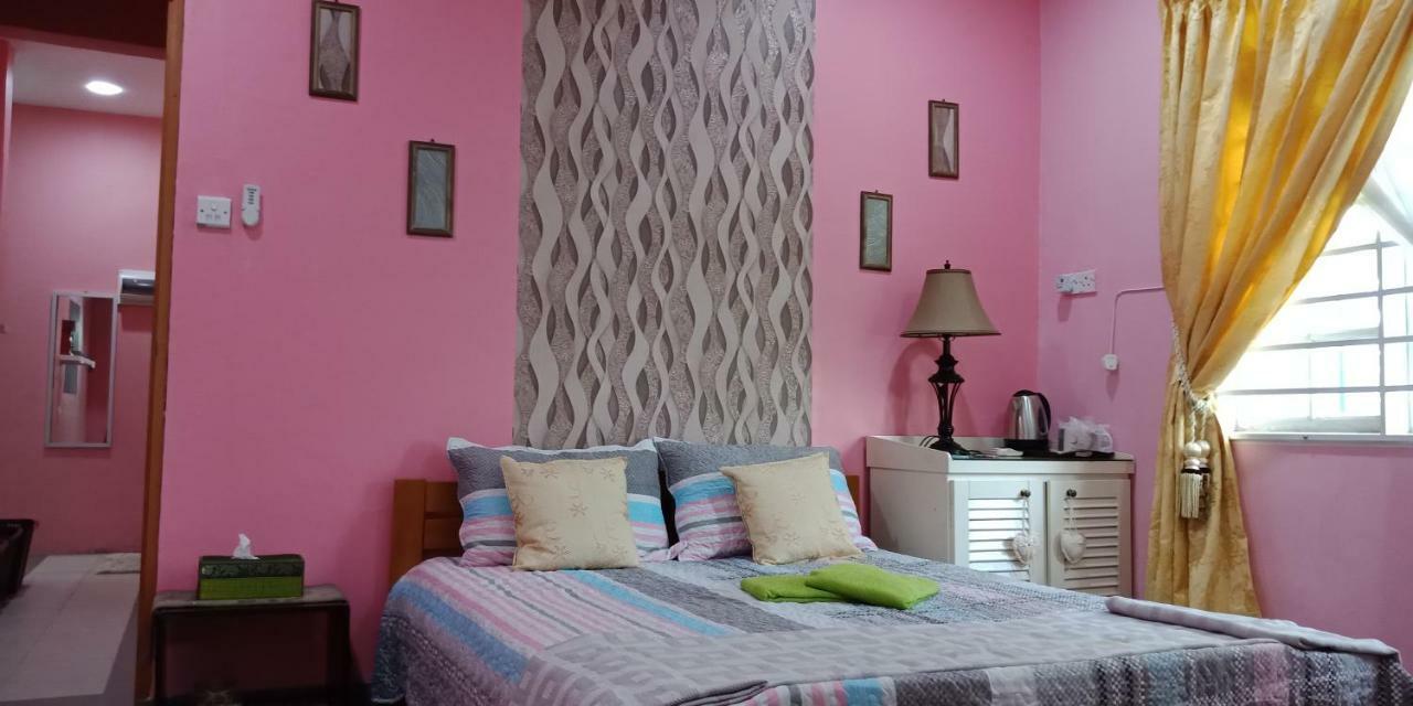 Jazepuri - Jaze 3 Hotel Kuching Bagian luar foto